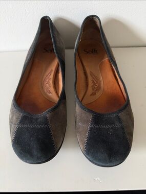 Sofft Women's Gray & Army Green Suede Patchwork Slip-On Flats. Sz 9.5M